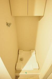 プライムメゾン中野坂上 302号-9