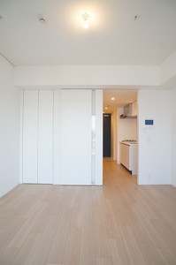 プライムメゾン湯島 702号-3