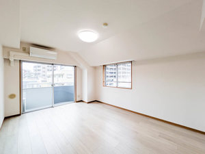 エスティメゾン妙典 405号-2