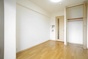 エスティメゾン西横浜 703号-2