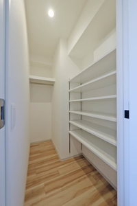 プライムメゾン西新宿 501号-10