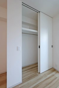 プライムメゾン西新宿 502号-10