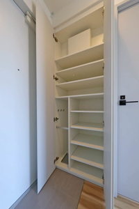 プライムメゾン西新宿 707号-11