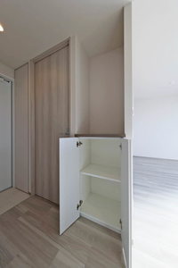 プライムメゾン西新宿 806号-10