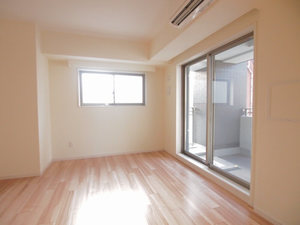 マストライフ神保町 701号-2