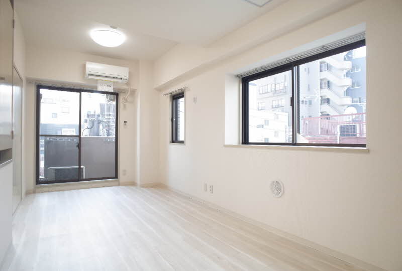 サニ－コ－トスズキ 401号-3