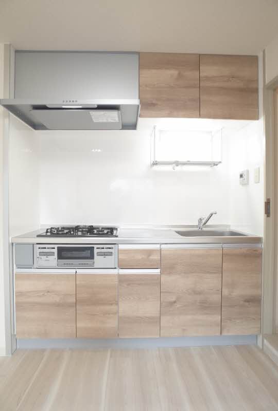 サニ－コ－トスズキ 401号-6