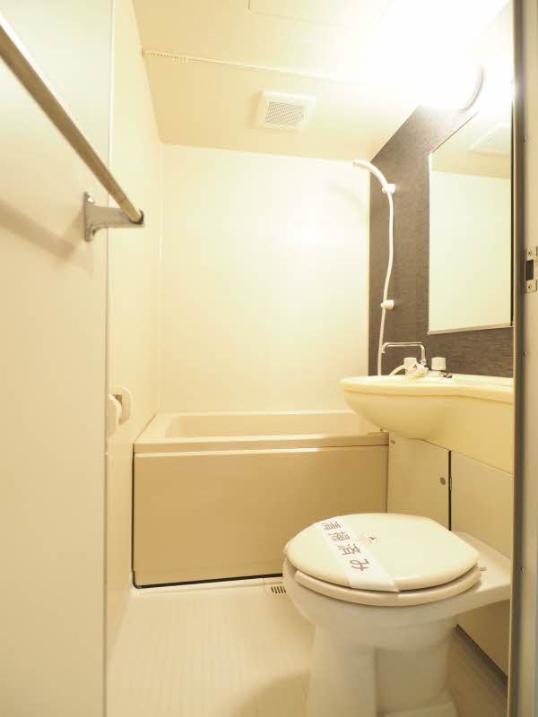 ヴィラ泉 203号-7