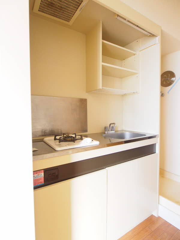 ヴィラ泉 302号-6