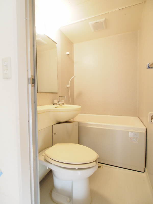 ヴィラ泉 302号-7