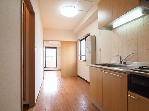 コ-ト・モスティ- 306号-6