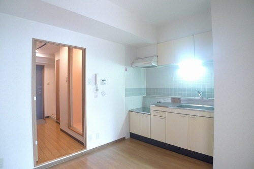 ＮＡＫＡＭＩＣＨＩ　ＭＡＮＳＩＯＮ 302号-7