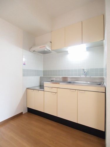 ＮＡＫＡＭＩＣＨＩ　ＭＡＮＳＩＯＮ 302号-11