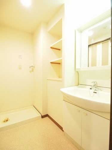 ヴェル・ドミール中幸 213号-10