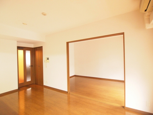 メイプルリーフ中溝 205号-4