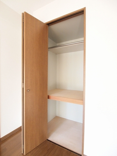 メイプルリーフ中溝 502号-6