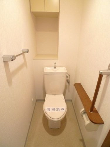 メイプルリーフ中溝 602号-11