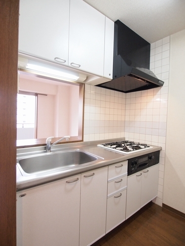 メイプルリーフ中溝 605号-6