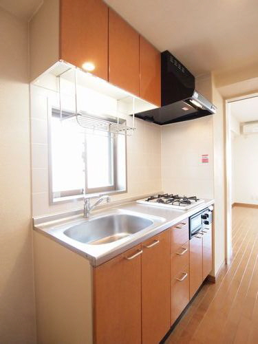 Y’s クレスト 701号-6