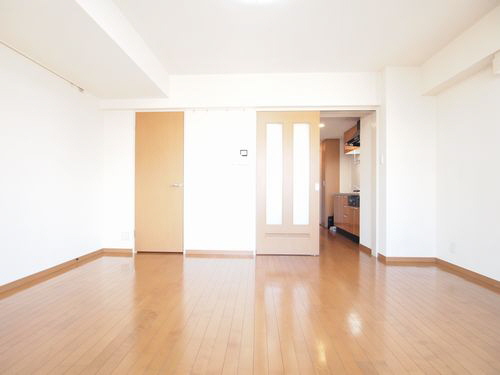 Y’s クレスト 701号-7