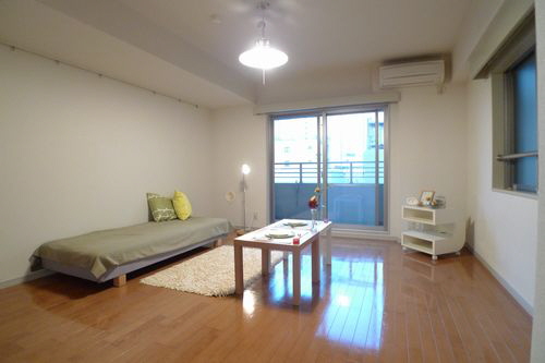 Ｙ’ｓ　クレスト 702号-3