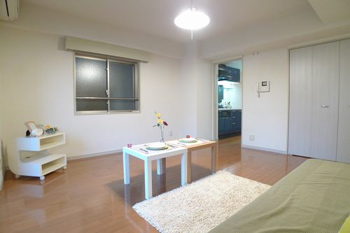 Ｙ’ｓ　クレスト 702号-4