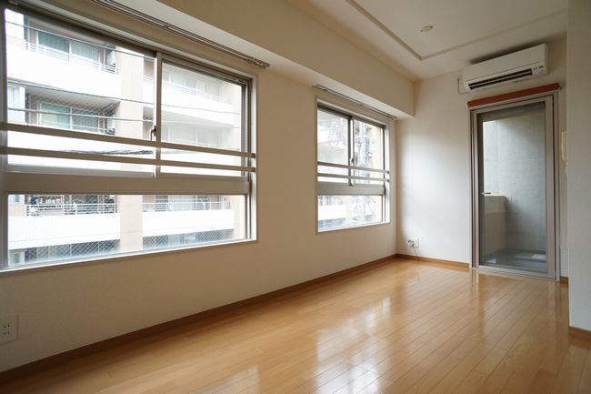 TIERRA COURT 303号-2