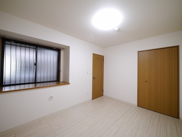 グリ－ンコート江原 203号-7