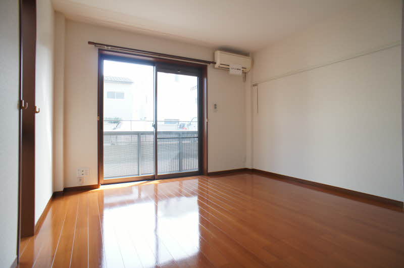 シャンテ フロイデ 108号-2