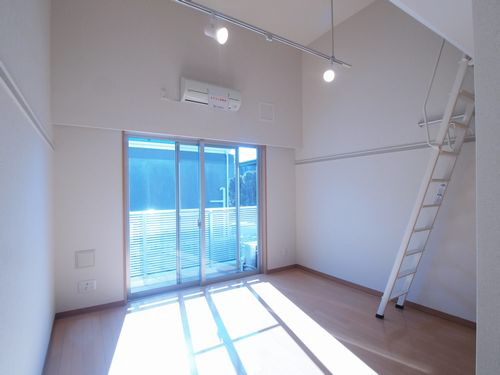 ディアコート善福寺 203号-2