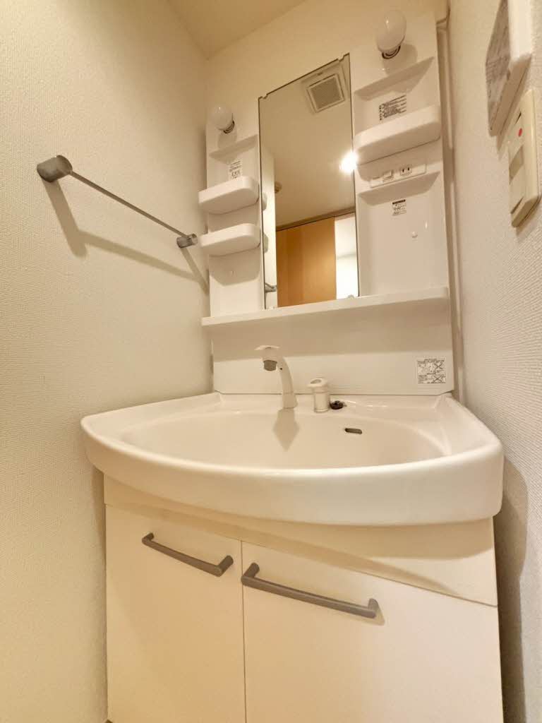 アスティオス東日本橋 403号-6