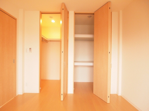 ラ　メゾン　ドゥ　桜新町 205号-8