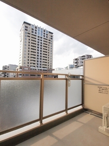 ファミーユ 205号-11