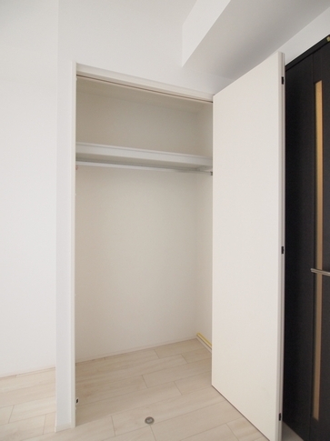 クロスシーズン恵比寿 402号-5