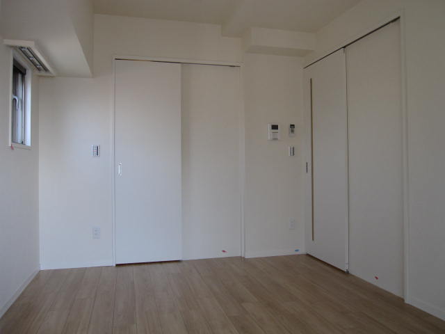 ヴィヴァーチェ中野新橋 501号-11