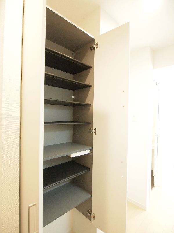 グランディール神宮前 202号-10