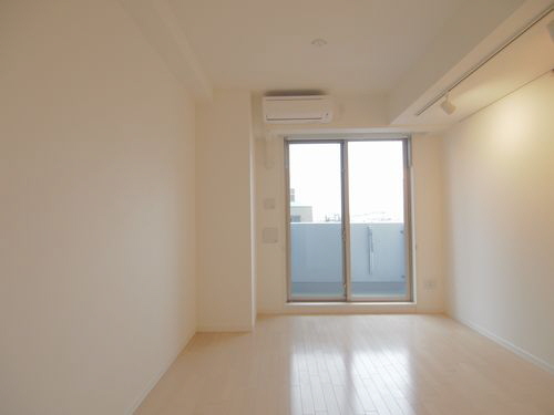 シャーメゾンステージ八広 409号-2