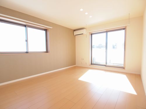 プレミアムコート蘆花 303号-2