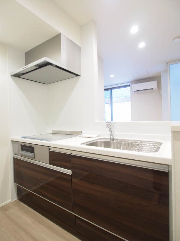 Ｒ．Ｈ．Ｈｏｕｓｅ 101号-4