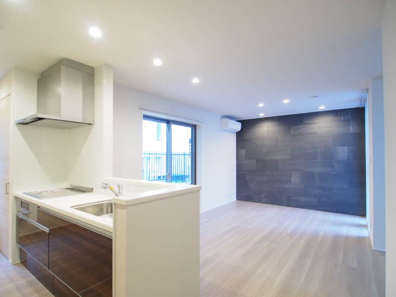 Ｒ．Ｈ．Ｈｏｕｓｅ 103号-2