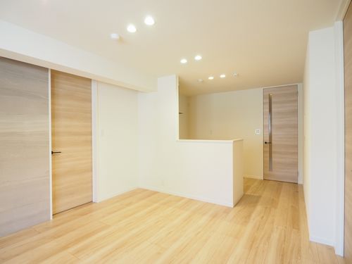 ロシェ西落合 305号-3