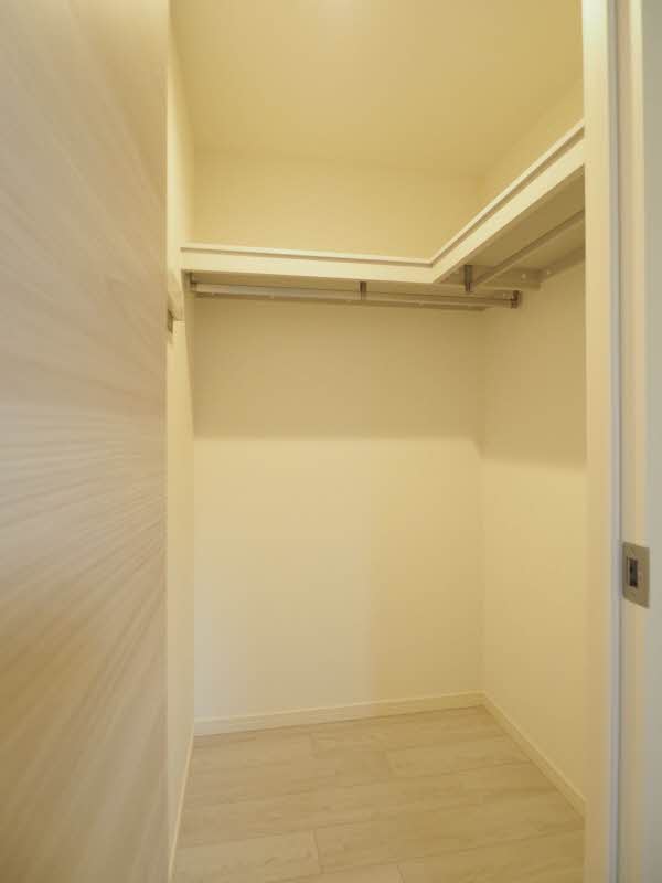 メリット　コート 501号-8