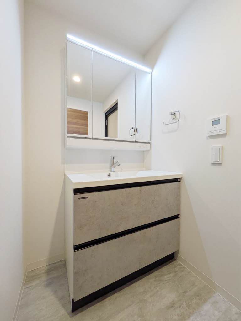 スカイテラス南大塚 610号-8