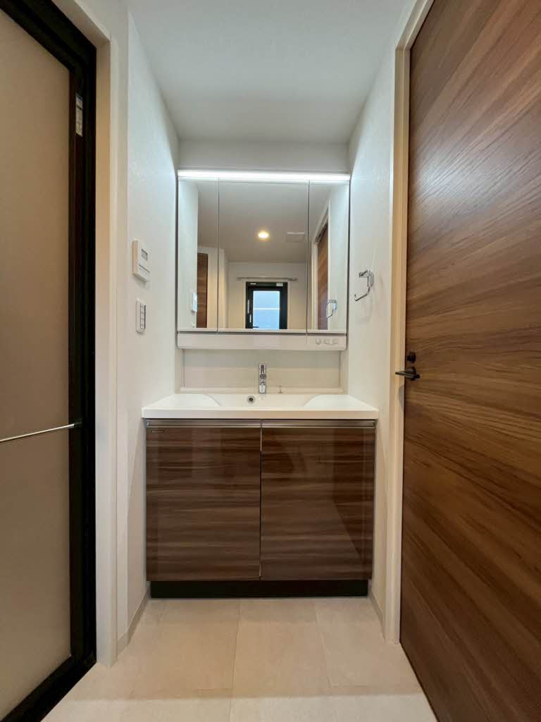 オースピシャス渋谷 301号-6