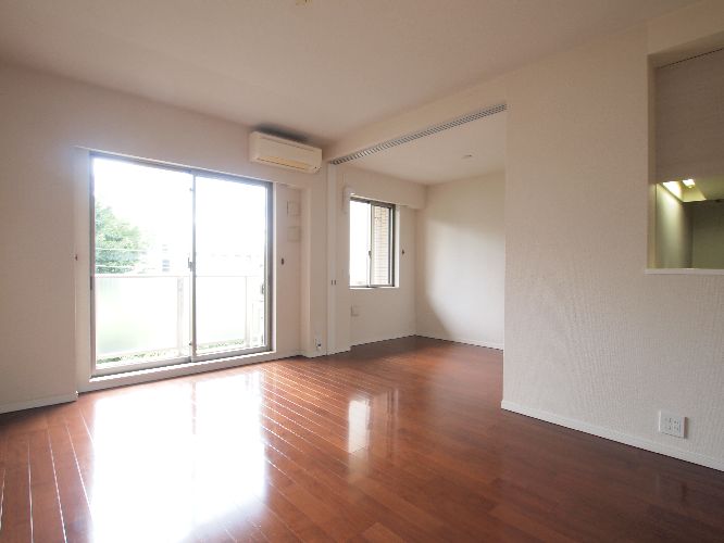 プライムメゾン武蔵野の杜 323号-2