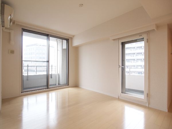 エスティメゾン笹塚 410号-3