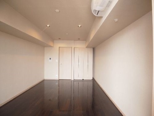 エスティメゾン銀座 1203号-3