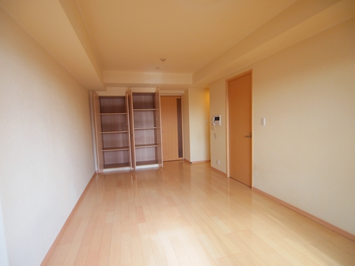 エスティメゾン北新宿 302号-4