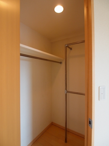 エスティメゾン北新宿 302号-7