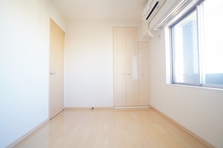 エスティメゾン北新宿 801号-3